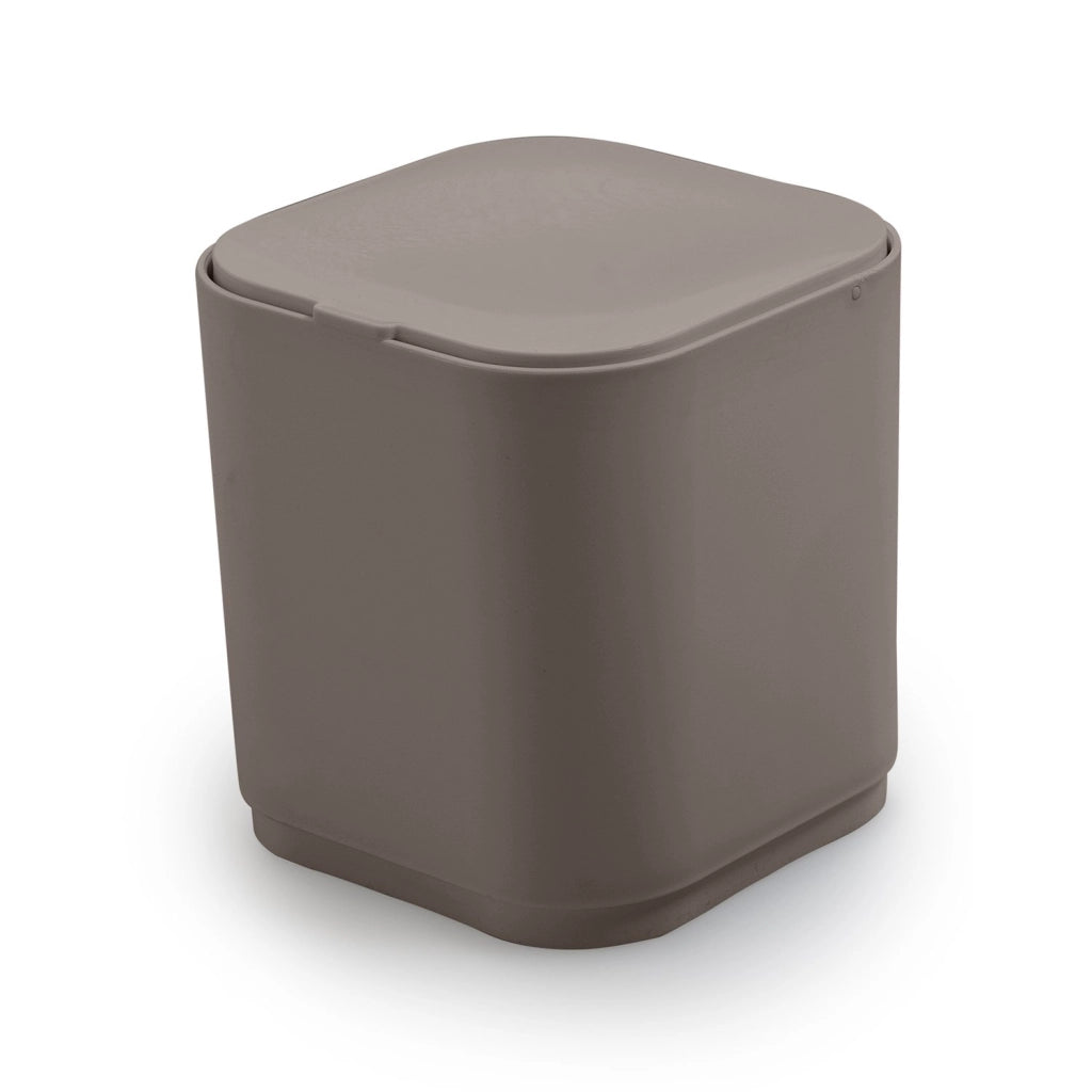 Gettacarte 8 lt d'appoggio in plastica riciclata 6309 Gedy serie SEVENTY Tortora