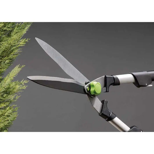 Tagliasiepi Forgiato Professionale – lame ondulate, lunghezza 23 cm