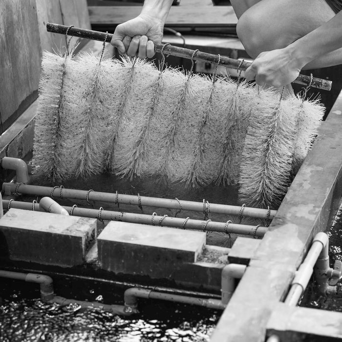 Set Black Brush con 24 spazzole per filtri a camera da laghetto, 60cm x Ø 15cm, polipropilene, nero, rimozione delle particelle più fini