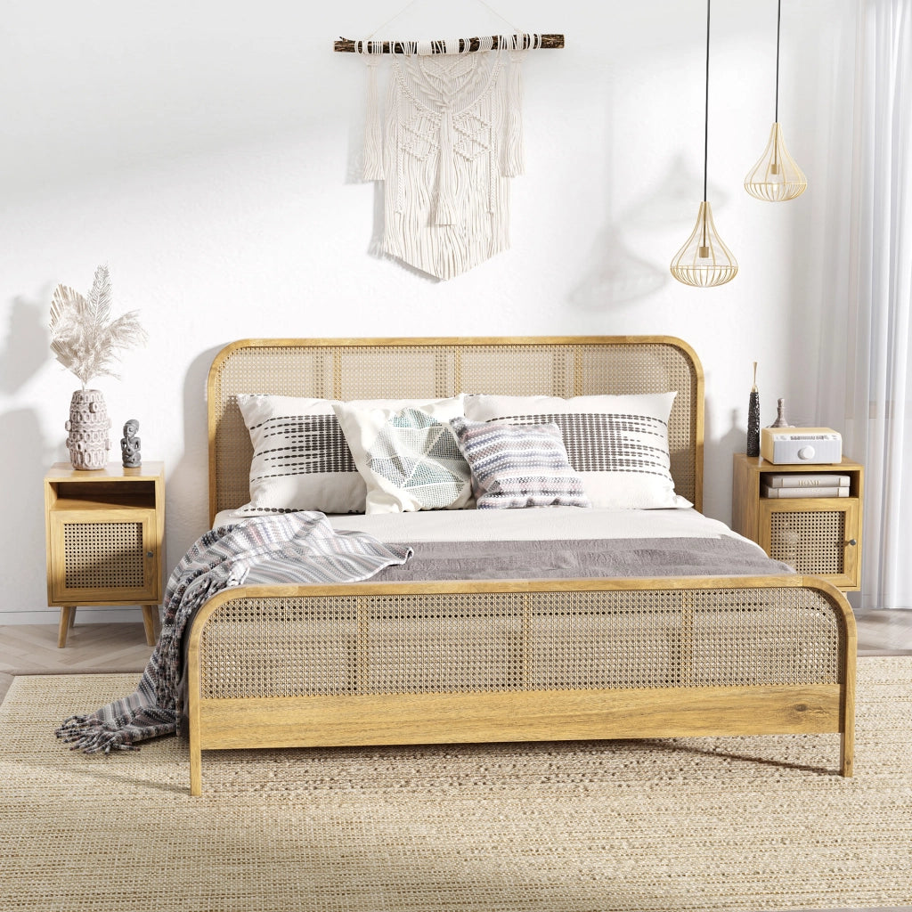 Set 2 Comodini in Stile Boho con Armadietto e Ripiano Aperto, in Truciolato, Rattan e MDF, 39x35x60 cm
