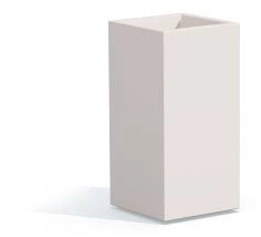 VASO IN RESINA MONACIS CUBE TOP H 80 cm. VARI COLORI