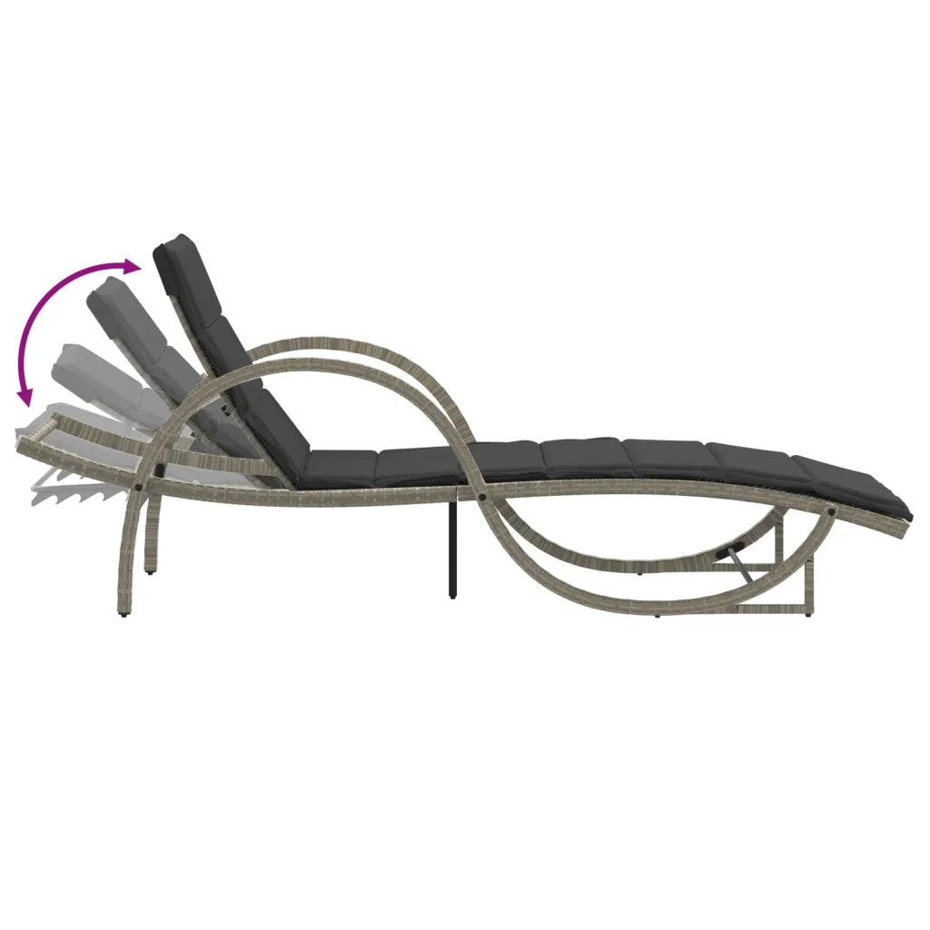 Lettini Prendisole 2pz con Tavolino Grigio Chiaro in Polyrattan 368268