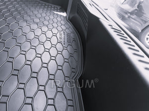 63B-408225 - Tappeto gomma baule - Ford Focus IV 5 Porte Berlina dal 2018-, Baule dotato di ruotino di scorta o kit ripa