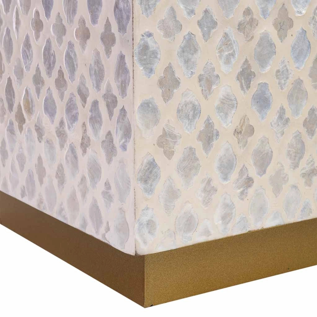 Sgabello in legno e capiz beige 35x35x45h cm