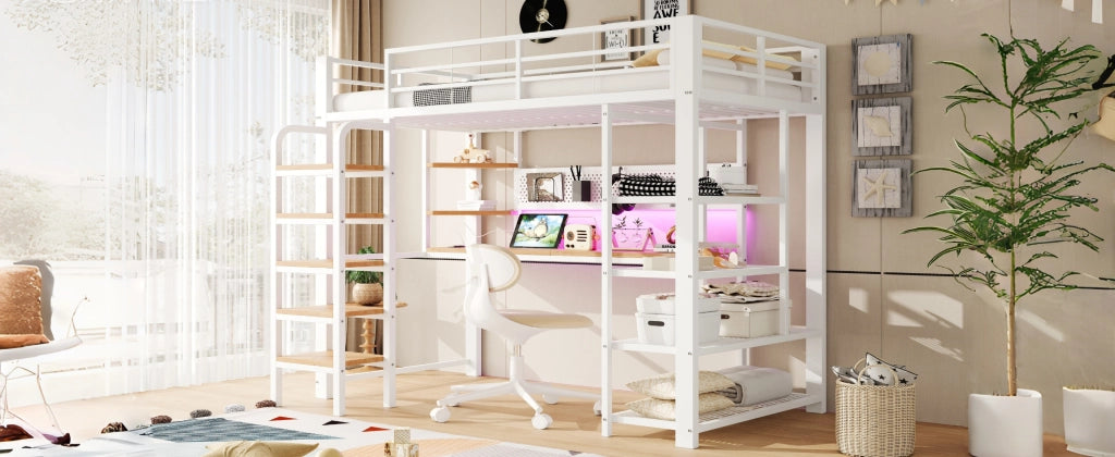 Letto a soppalco singolo 90 × 200 cm con scrivania, LED, prese, ripiani e scala, senza materasso, bianco
