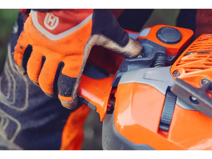 Motosega Professionale Husqvarna 564 XP Fuel Inject: 70cc di Potenza in Corpo 50cc