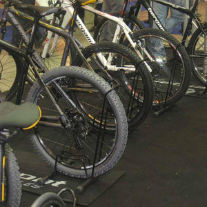 Andrys Rastrelliera Bici 1 Posto a Piedistallo con Tappi - Nero Semilucido