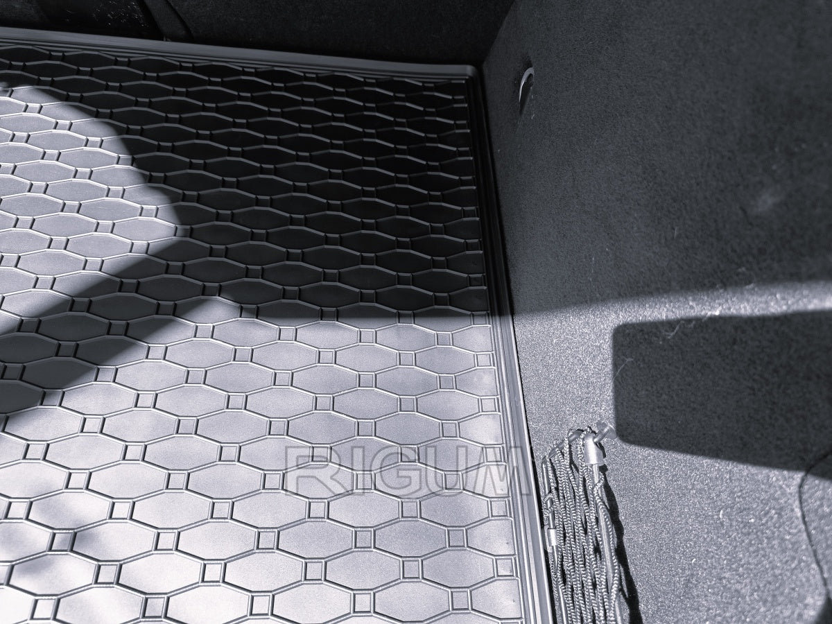 48B-421200 - Tappeto gomma baule - Mercedes GLA X156 dal 2013 - ; GLA dal 2020 -