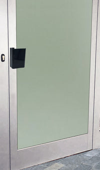 Maniglia tirante per porta  SAGUATTI 316/150Q in alluminio nero lucido