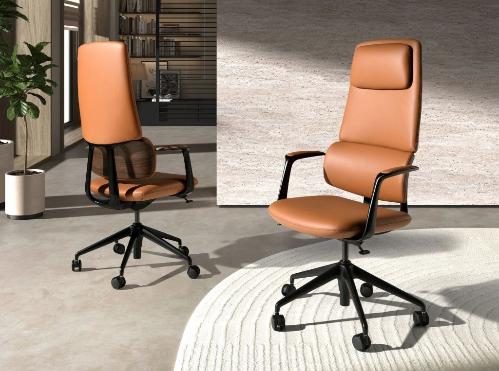 Sedia da ufficio girevole in similpelle marrone