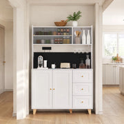 Mobile bar con 3 cassetti, ripiani regolabili, portabicchieri e prese USB, in MDF e PB bianco 120 × 40 × 184 cm