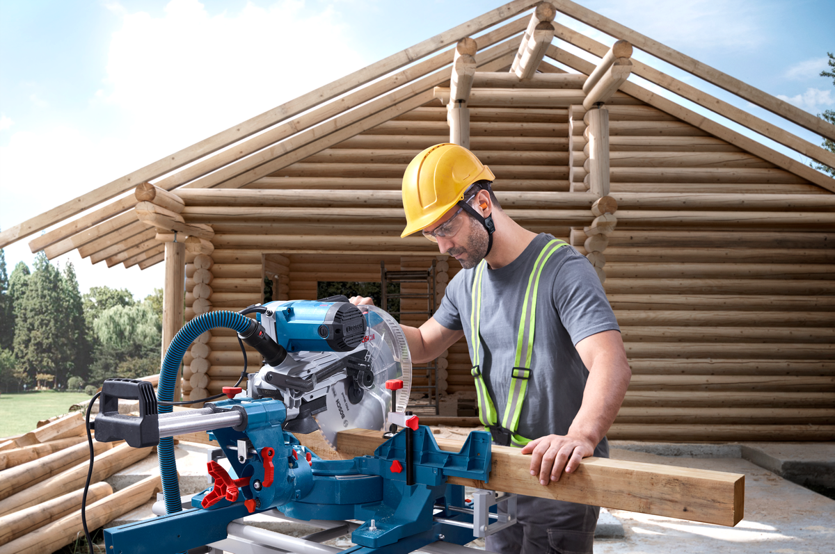 Bosch GCM 340-305 D – Troncatrice Radiale Professionale 305 mm + LED 1800W