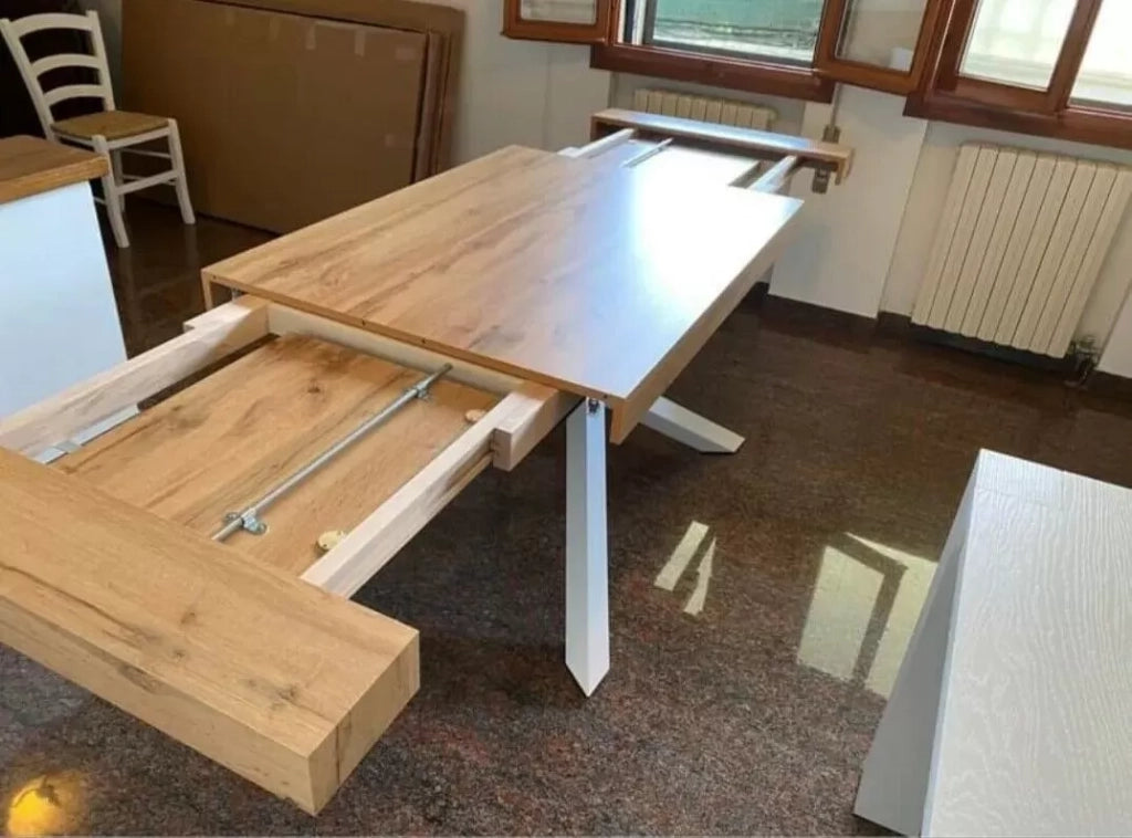 Tavolo con 2 allunghe, finitura rovere nodato (1616) - Mobili 2G