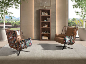 Scaffale in legno di noce