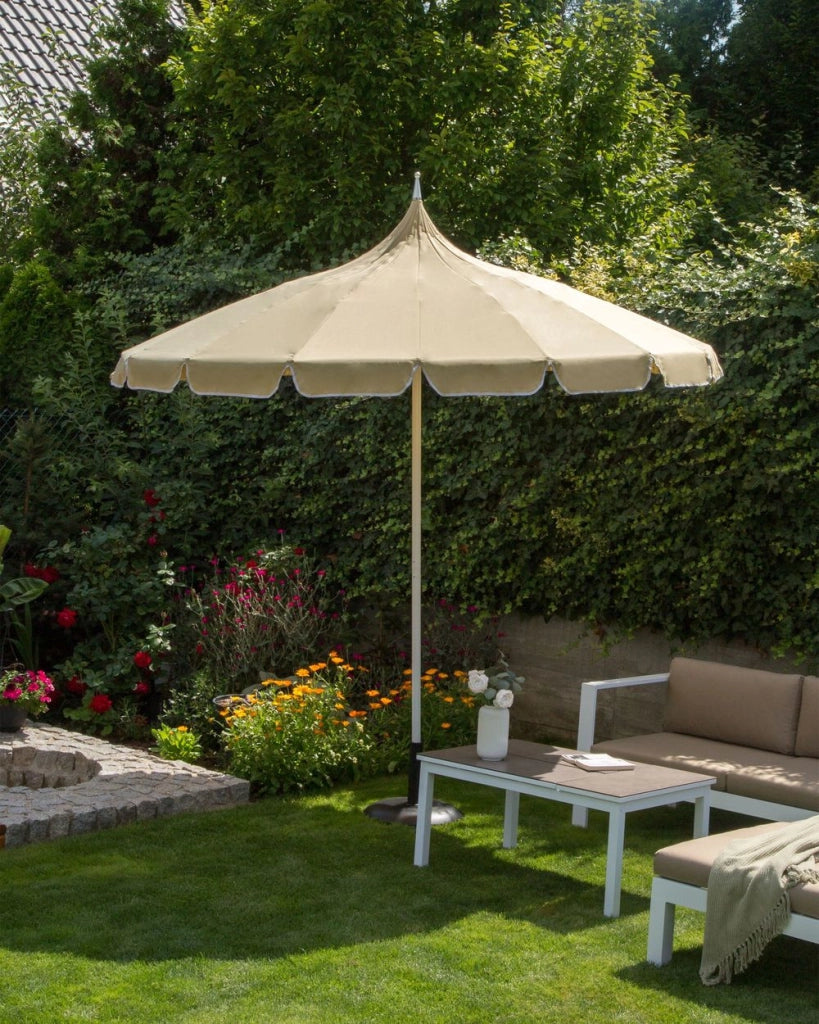 Ombrellone da giardino in tessuto poliestere blu con palo in alluminio beige ⌀ 245 cm Elegante e moderno