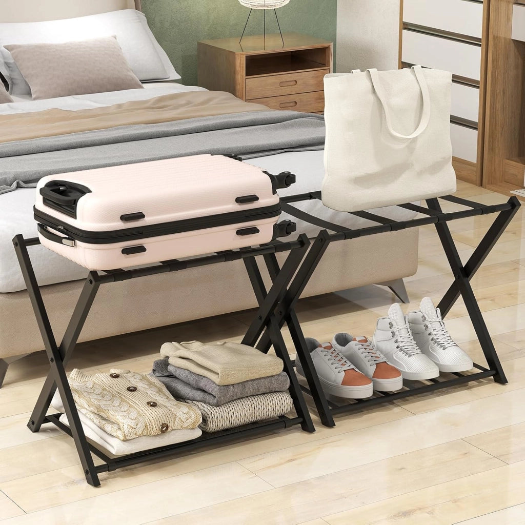 2 Pz di Portavaligia Pieghevole, Portata 70 kg, a 2 Ripiani, con Scarpiera, Struttura in Ferro, Multiuso Salvaspazio, Ideale per Viaggio e Hotel, 63,5x44x67 cm, 2 Colori (Nero)