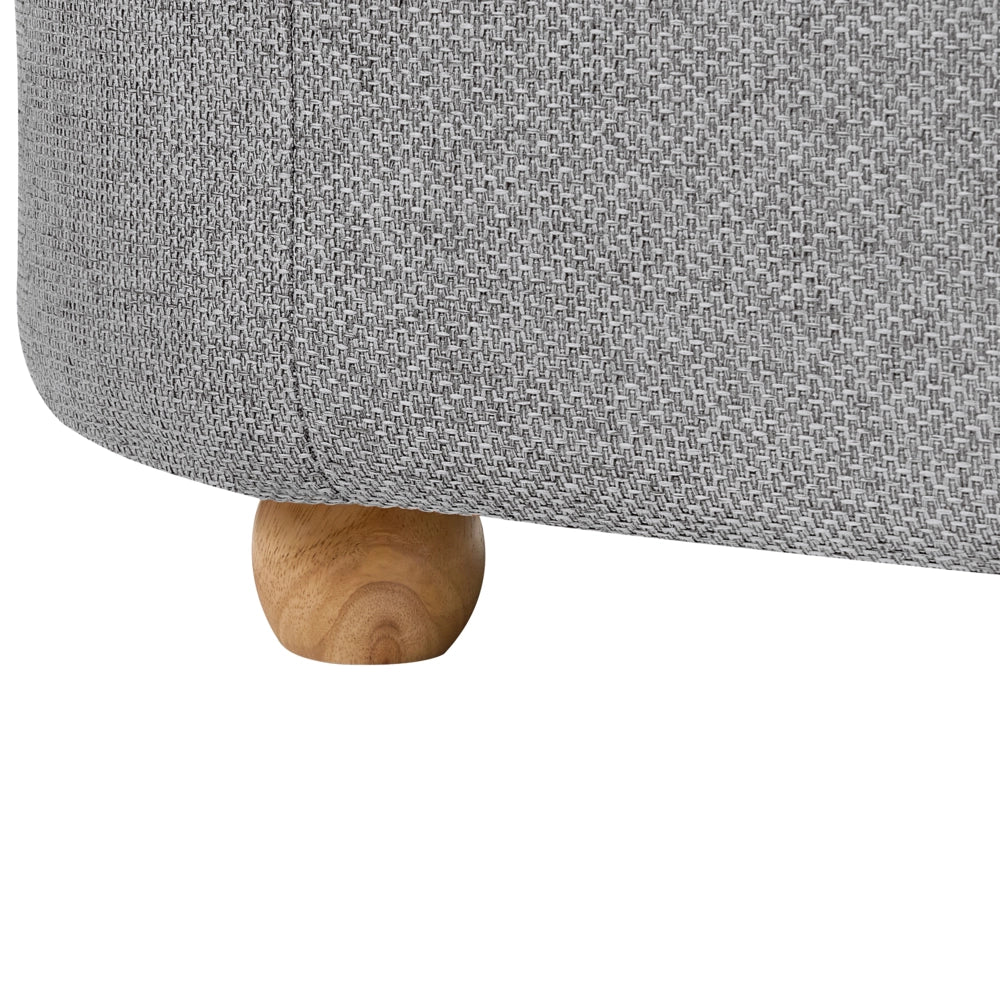 Panca contenitore in tessuto grigio chiaro con finitura idrorepellente pouf imbottito con contenitore seduta per l'ingresso