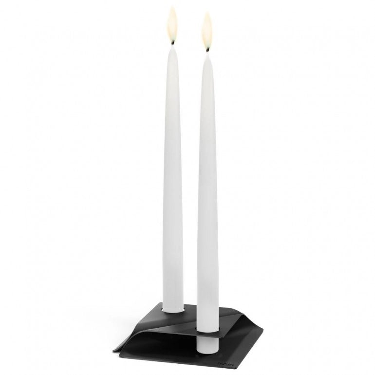 Square Candle, l'elegante porta candele by Hoefats