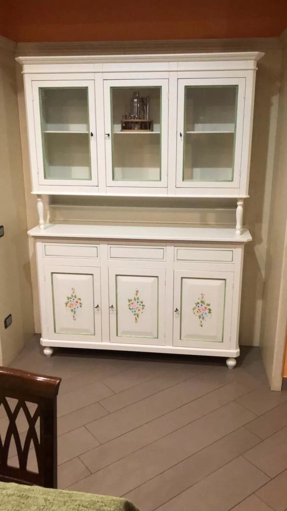 Cristalliera 3 porte napoletana legno bianco sporco decori l.150 p.43 h.208 (492) - Mobili 2G