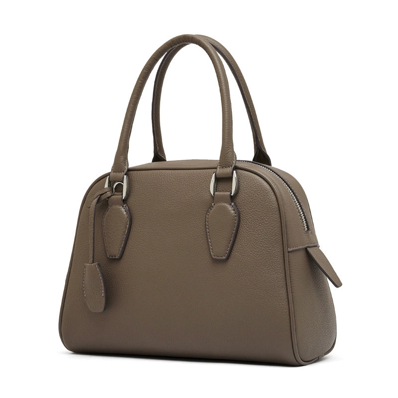 Borsa a tracolla da donna in vera pelle, colore grigio.