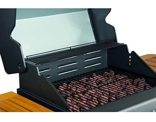Sandrigarden 7876027 Oceania Barbecue a gas 3 fuochi 10,8 kW con bruciatori in acciaio inox griglie in ghisa smaltata pietra lavica e ripiani in legno (130x58x115 cm) colore Acciaio e Legno