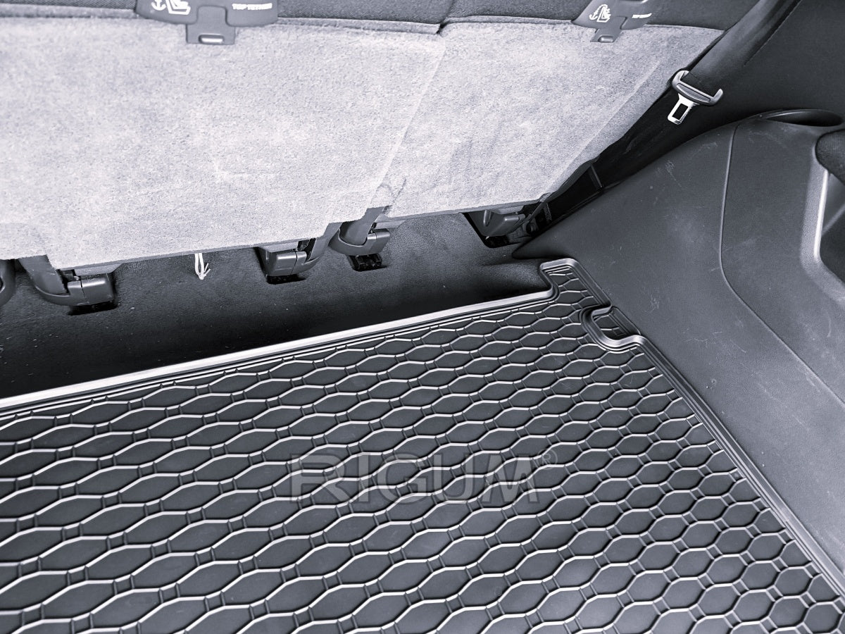 139B-404081 - Tappeto gomma baule - Citroen C4 Grand Picasso dal 2006 al 2013 , Peugeot 5008 I dal 2009 al 06.2017 , con