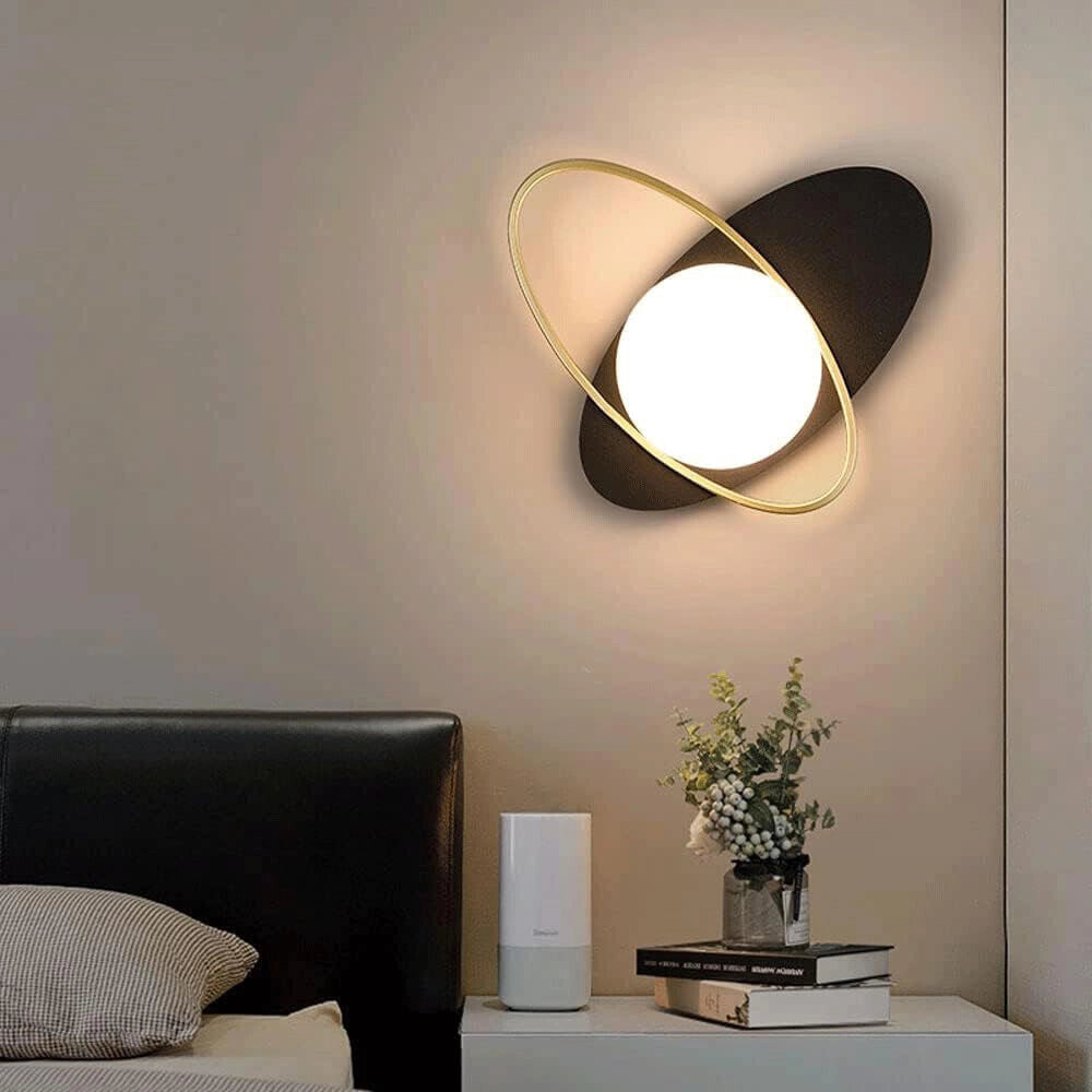 Applique LED da Parete G9, Design Moderno Nero e Oro, Sfera Opalina, Luce Diffusa per Camera, Soggiorno, Corridoio, Ingresso, Lampada Decorativa in Metallo Elegante