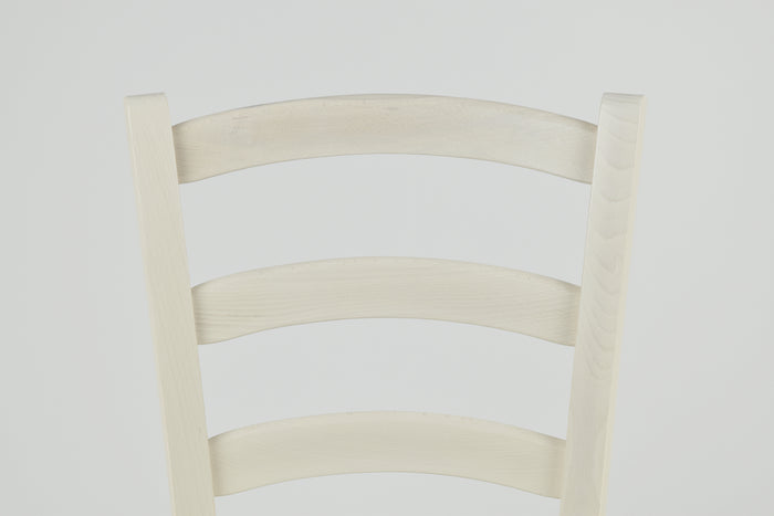 Sedia Venice Tommychairs, robusta struttura in legno di faggio verniciata in anilina bianca e seduta in paglia