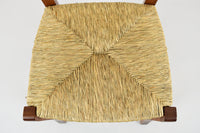 Sedia Venice Tommychairs, robusta struttura in legno di faggio verniciata in noce chiaro e seduta in paglia