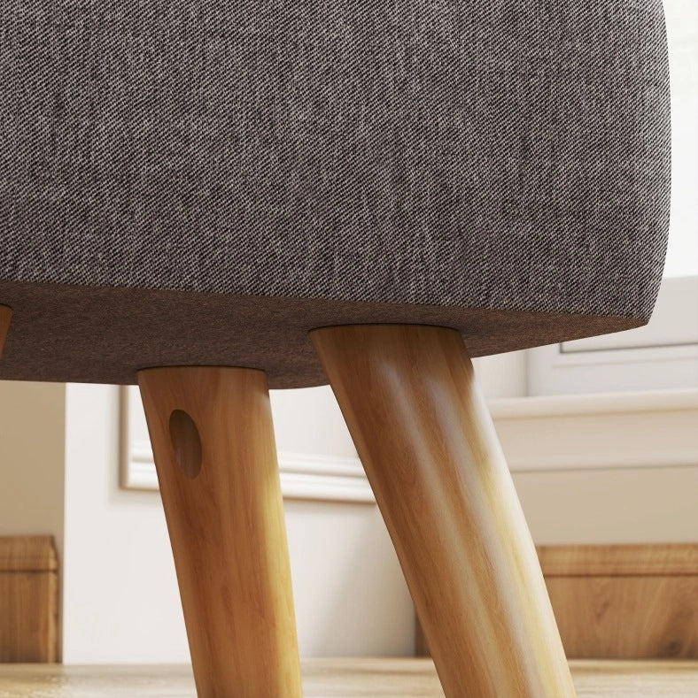 Sgabello imbottito grigio con gambe in legno