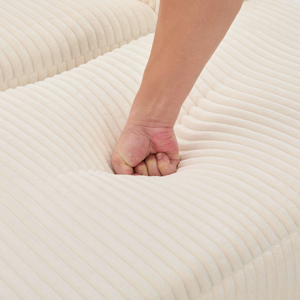 Poltrona oversize - Xylo - Velluto costato con tasche laterali, pouf e nessun assemblaggio