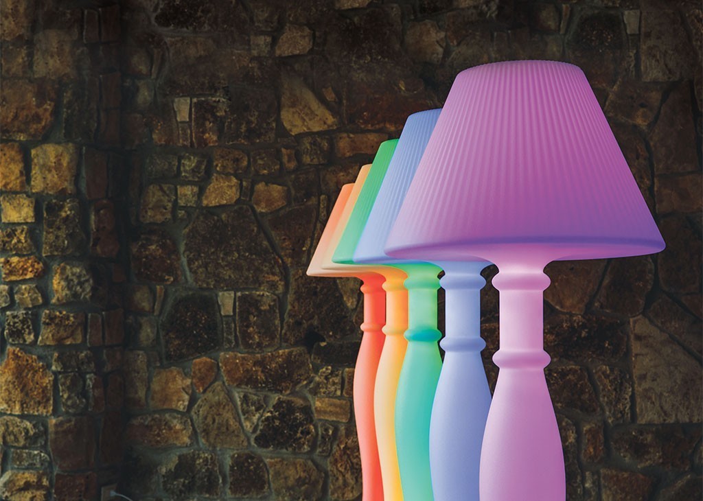 LAMPADA PIANTANA LED MULTICOLOR CON TELECOMANDO MOD.EVA CM.60X180H