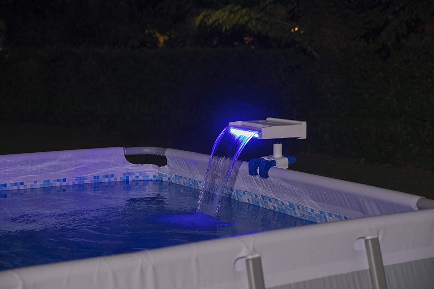 Cascata ruscello a LED con diversi colori compatibile con tutte le piscine fuori terra Bestway 58619