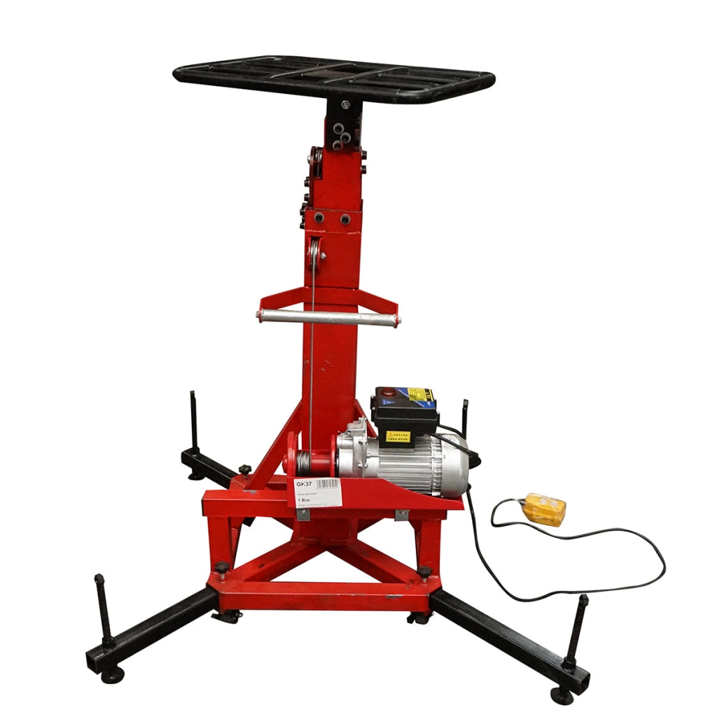 Elevatore elettrico per materiali edili, altezza massima 4,85 m, portata 200 kg con telecomando.