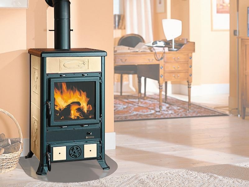 STUFA A LEGNA KW 8 ROSSELLA R1 LIBERTY PERGAMENA 252 M³ NORDICA