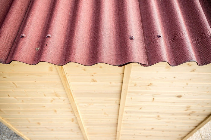 CASETTA FORESTA MOD. ALPINA IN LEGNO MASSELLO AD INCASTRO 20 MM 195X195 SENZA PAVIMENTO