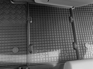 RIGUM905632 , Volkswagen Transporter T7 Multivan 2 posti dal 2022-