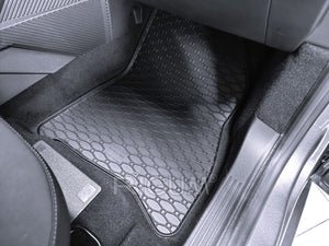 RIGUM906646 Tappeti per Auto Gomma per DACIA Duster III Mild Hybrid 48V dal 2024- TCe 130 benzina