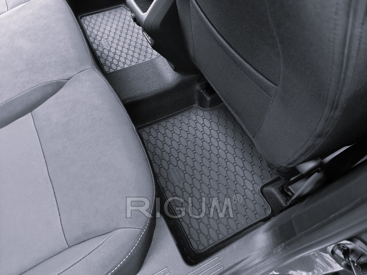 RIGUM906646 Tappeti per Auto Gomma per DACIA Duster III Mild Hybrid 48V dal 2024- TCe 130 benzina