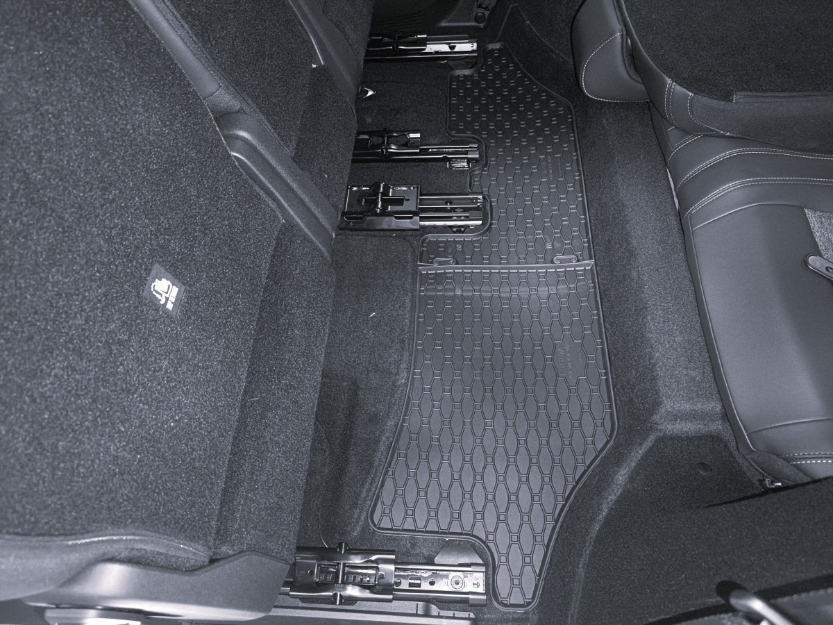 RIGUM906622-906769 Tappeti per Auto Gomma per Peugeot 5008  7 posti Hybrid 136 e-DCS6 Allure Pack DAL 2024-