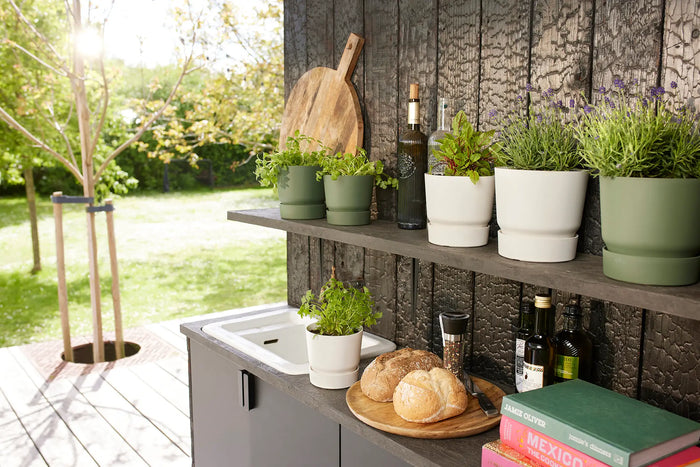 Vaso Elho GREENVILLE ROUND 14 White – Eleganza e Purezza per il Tuo Spazio Colore: Verde