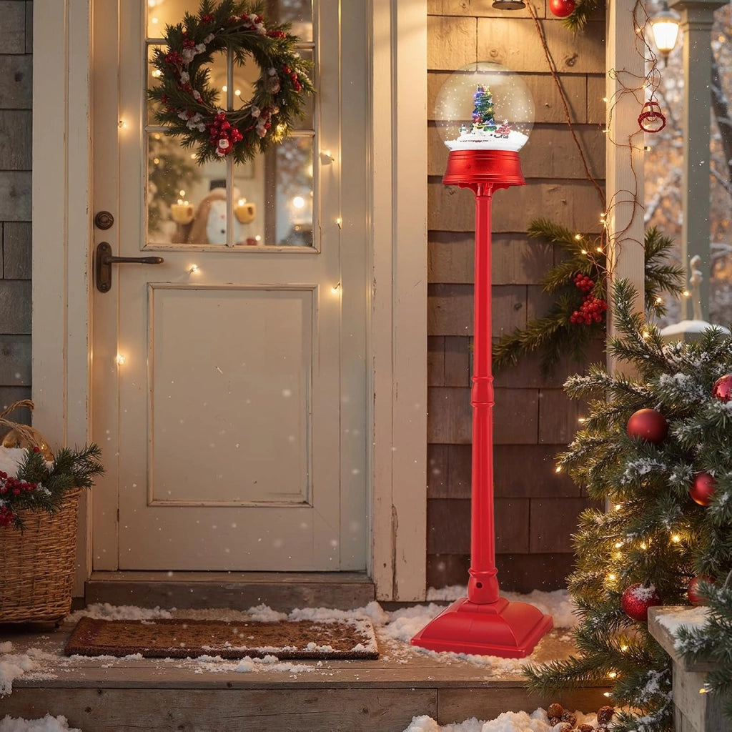 150 CM Lampione Natalizio Musicale, Lampada Festiva con Lanterna a Globo di Neve Attivata dal Suono, Albero di Natale, Babbo Natale, Soldato e Scatole Regalo (Modello 3)