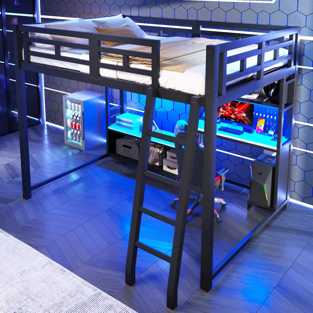 Letto a soppalco 140 × 200 cm con scrivania LED RGB e ripiani in metallo e MDF nero per studio e gioco