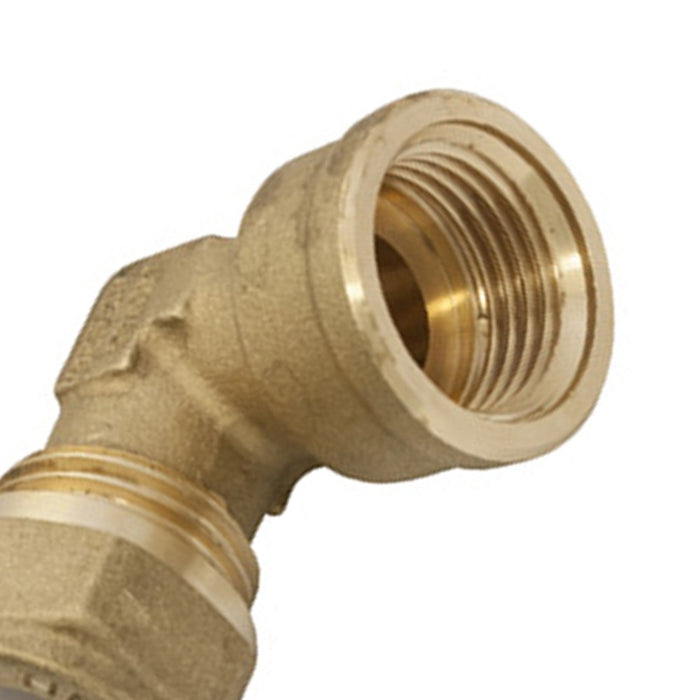 Raccordo curvo femmina a stringere per rame