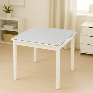 Rotolo pellicola protettiva per tavolo in PVC siliconato trasparente Materiale: PVC siliconato trasparente  Dimensioni rotolo: 0,80 × 20 m Breckner Germany