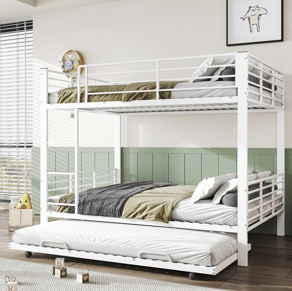 Letto a castello triplo con letto estraibile 205x145x170 cm in metallo bianco opaco