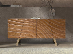 Credenza in noce chiaro e acciaio lucidato color oro