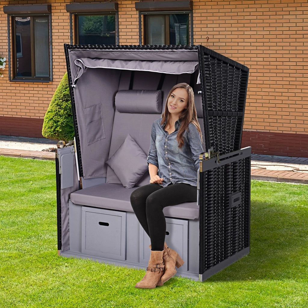 Doppia sdraio da giardino in rattan PE con tetto protettivo e porta bicchieri integrato colore grigio design moderno compatto e resistente