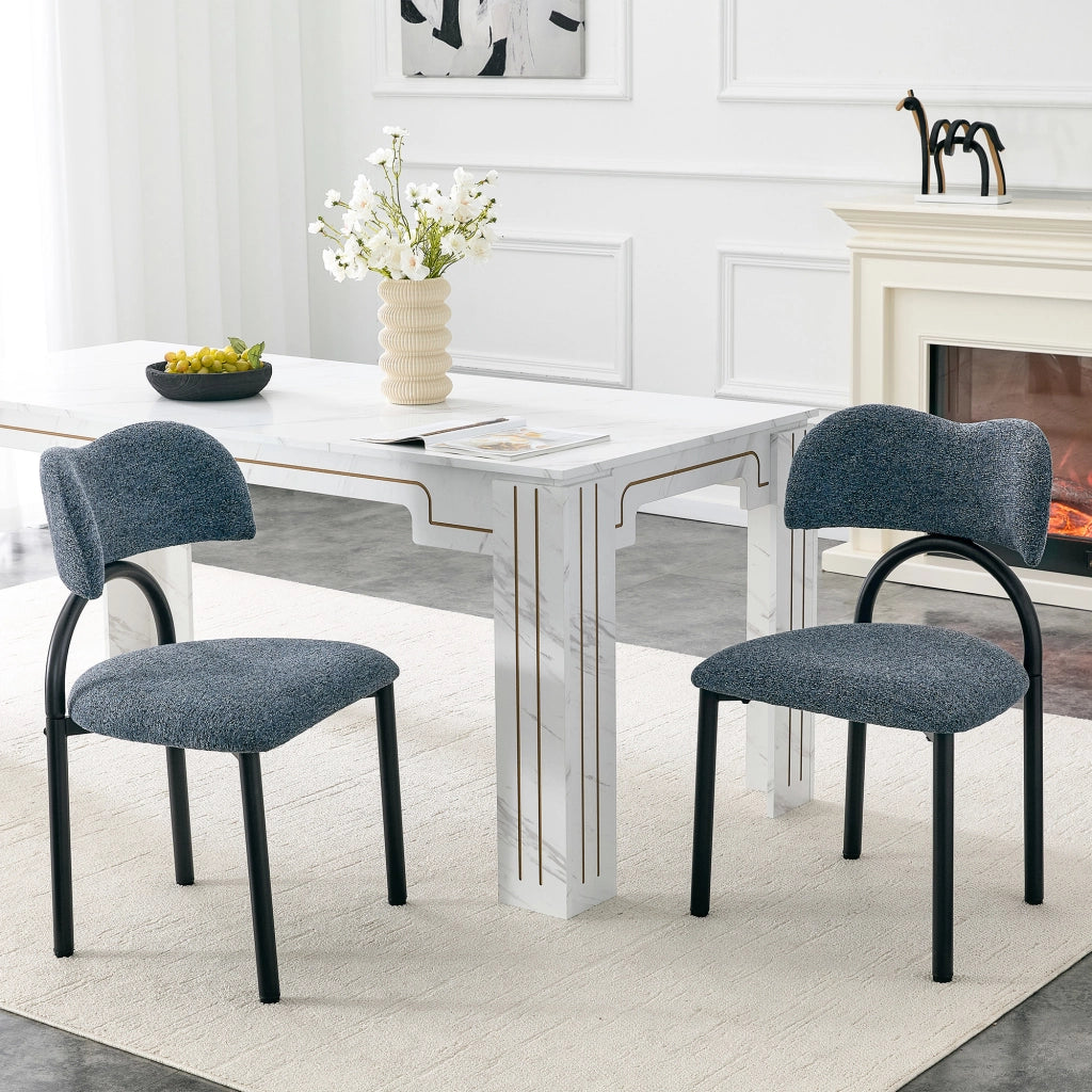 Set di 2 sedie da sala da pranzo moderne imbottite con schienale curvo e struttura in metallo nero, tessuto blu