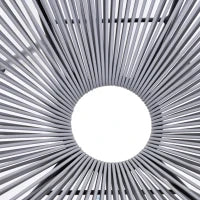 Set di 4 Sedie da Giardino Ovali in Rattan PE e Metallo in Stile Boho Chic, Grigio Chiaro